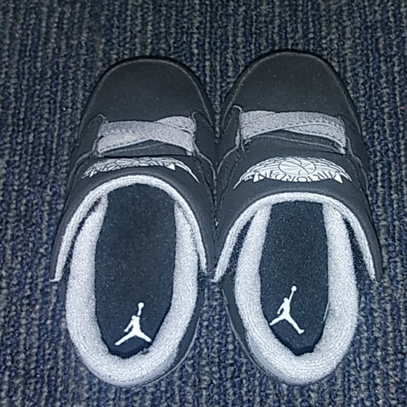 Baby air Jordan - Picture 4 of 4